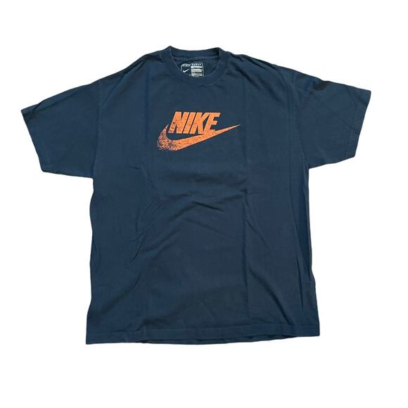 y2k Nike logo tee size  XL - Picture 1 of 4